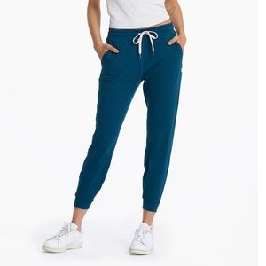 Vuori Dream Knit Performance Jogger Cosmo Heather Blue